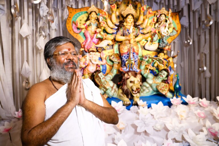 Vasant Vijay Ji Maharaj Smiling Face Image