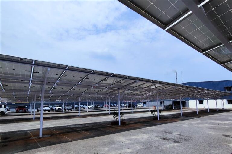 Nissaan Solar Panel at Dealerships 2