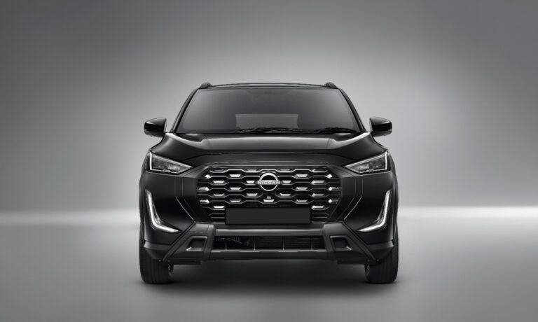 New Nissan Magnite special KURO edition Front