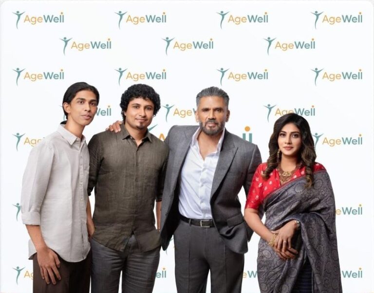 L to R - Shahin Farzeen, Mitlaj, Suniel Shetty and Tanooraa Swetha Menon with Logo
