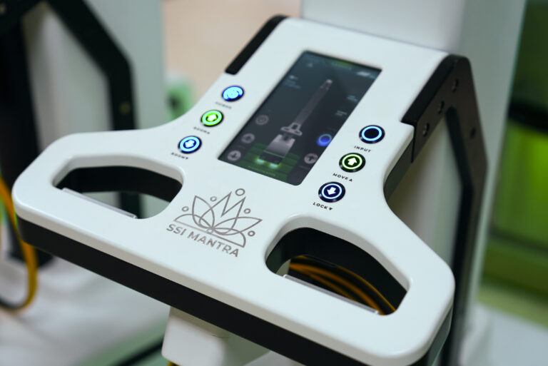 Pic 2 Indian MedTech Startup Files FDA 510(k) for Homegrown Surgical Robot SSII Mantra