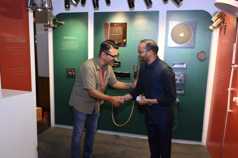 L to R - Ar. Amit Sankhla from Jodhpur & Mr. Vinay Jain founder and MD of GADOTT