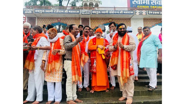 40 दिवसीय श्री झूलेलाल चालीसा महोत्सव का हरिद्वार में भव्य समापन1