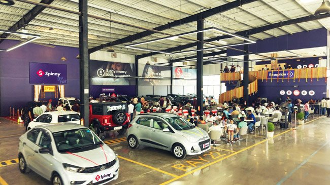 Spinny_first day Navratri_one car handed over every 41 seconds
